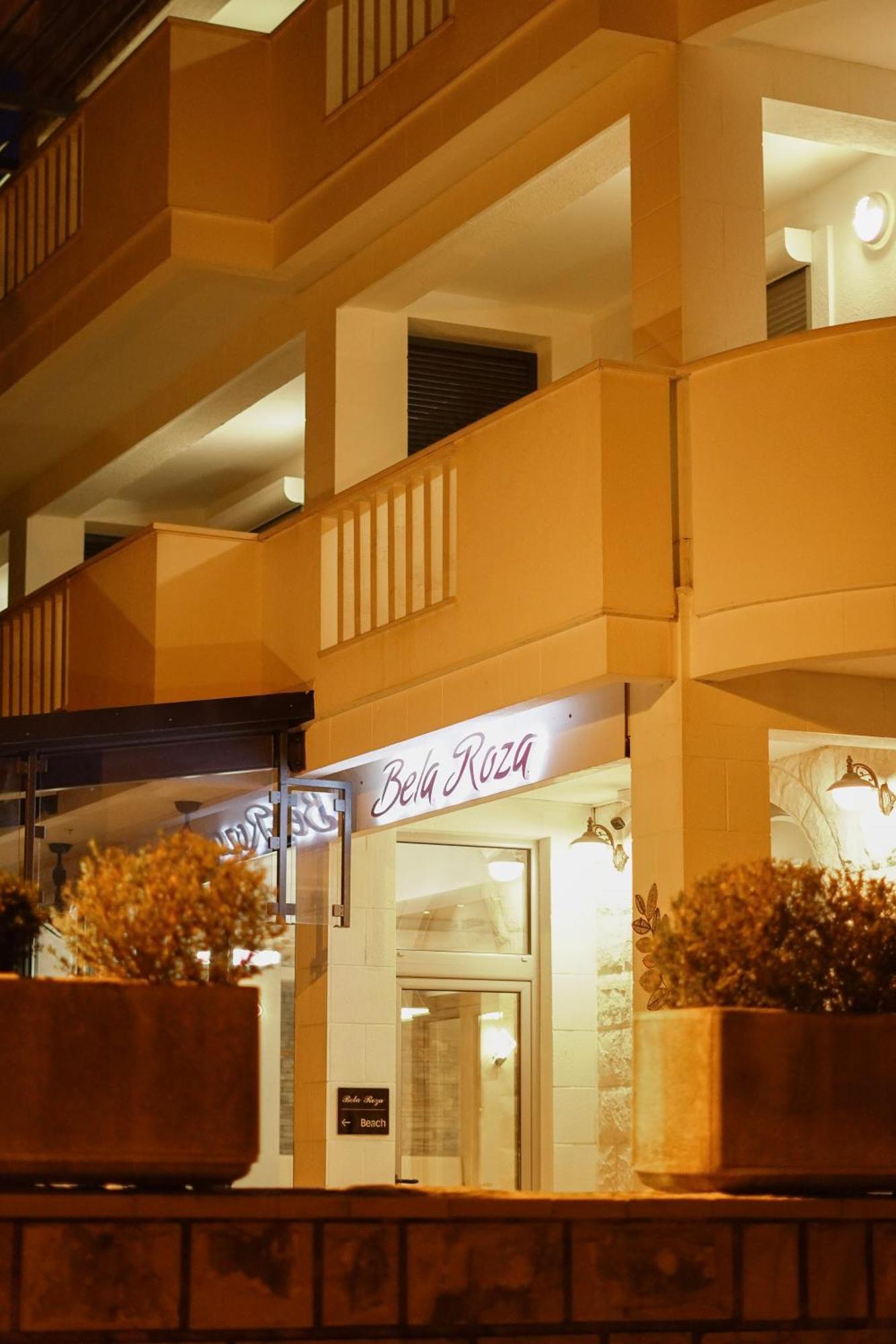 Hotel Bela Roza Биела Екстериор снимка