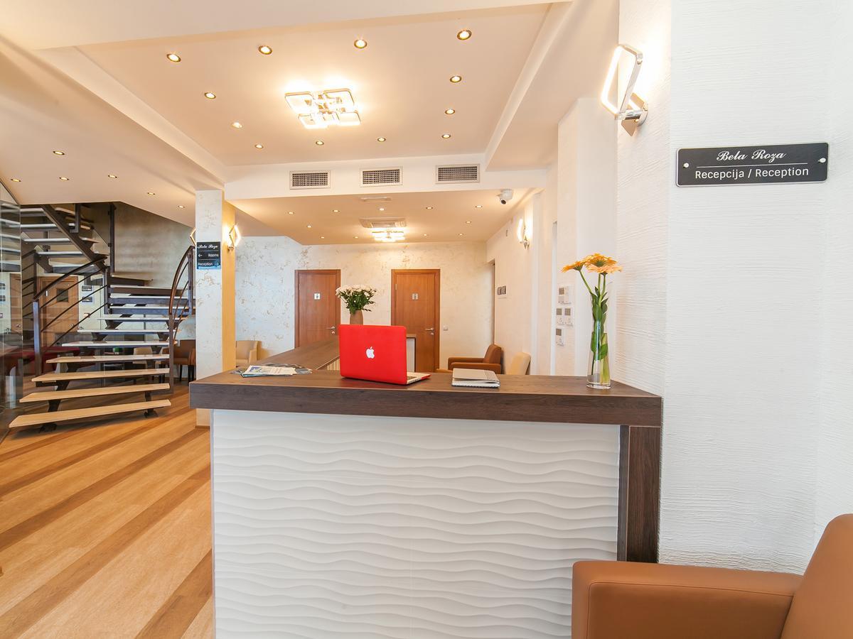 Hotel Bela Roza Биела Екстериор снимка